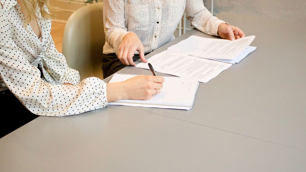 firma su un foglio