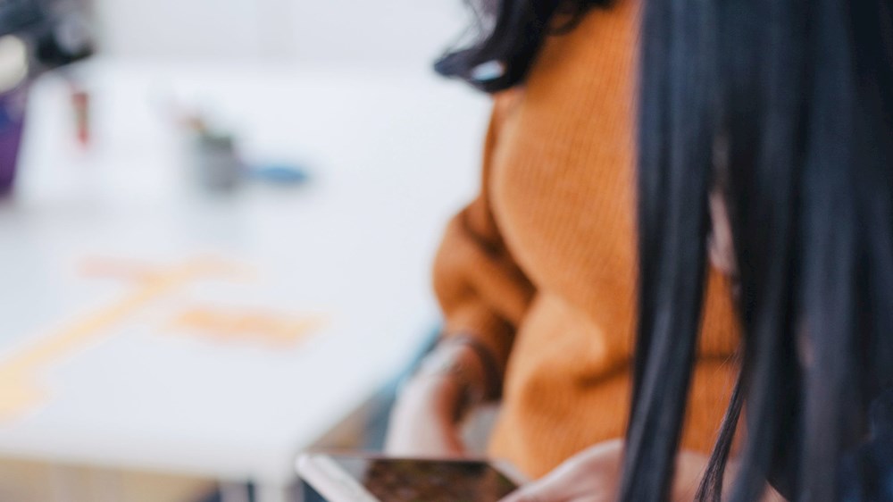 Mobile and Creative Technology